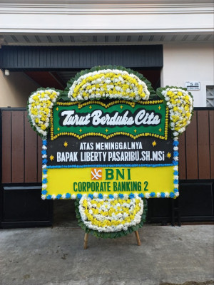 Papan Bunga Duka di Wonodri