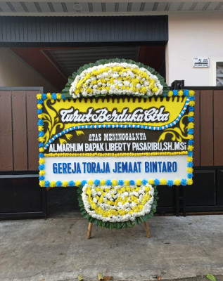 Papan Bunga Duka di Wonodri
