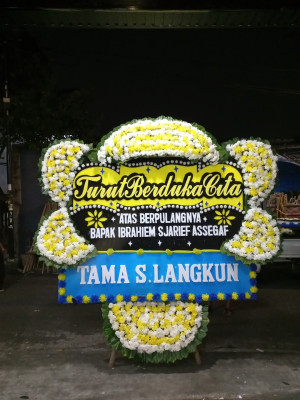 Papan Bunga Duka di Wonodri